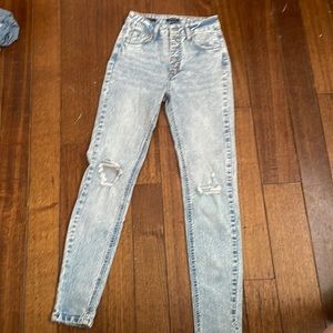 These pants are really in style